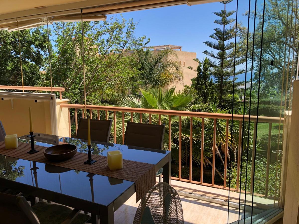 Comfy Apartment In The Heart Of The Costa Del Sol Sitio de Calahonda Exterior photo